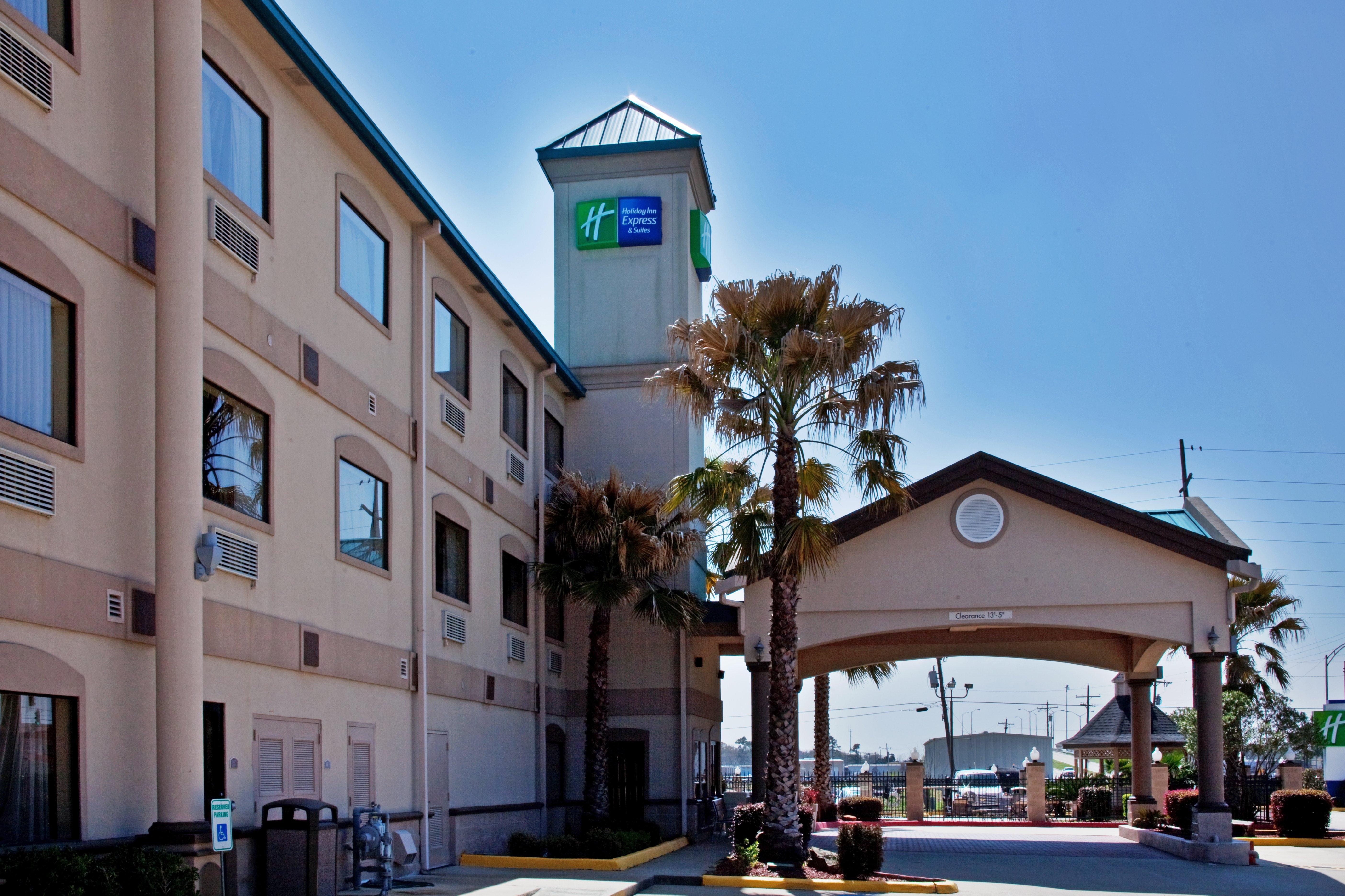 Holiday Inn Express Hotel And Suites Lake Charles By Ihg Exterior photo